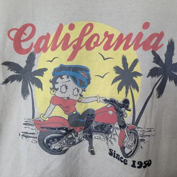 Betty Boop California Girl Cropped T-Shirt Size L - Picture 3 of 6
